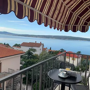 Julija Apartament Crikvenica